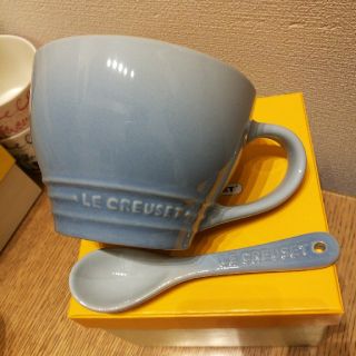 ルクルーゼ(LE CREUSET)の【新品】ル・クルーゼ　スープマグ&スプーン　コースタルブルー(グラス/カップ)