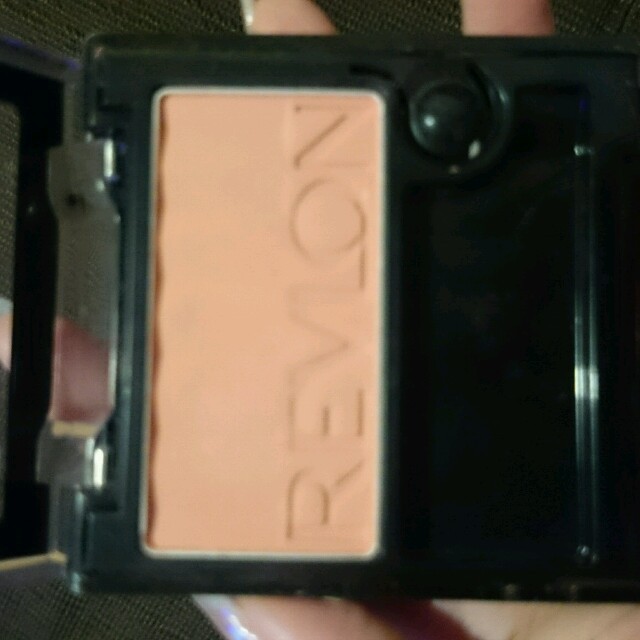 REVLON(レブロン)のレブロン マットブラッシュ08 コスメ/美容のベースメイク/化粧品(その他)の商品写真