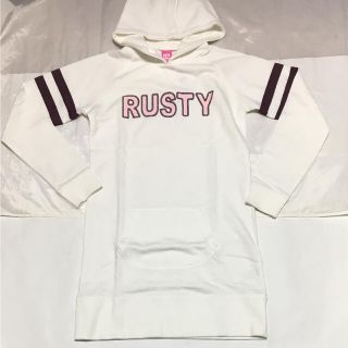 ラスティ(RUSTY)のRUSTY(ラスティ) スウェットパーカーワンピース  ホワイト Ｌ(パーカー)