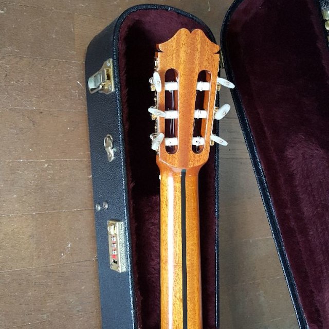 BOBLEN カナダ製 クラシックギター　ハードケース