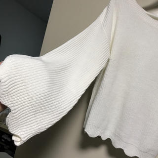 白ニット ボリューム袖(ニット/セーター)