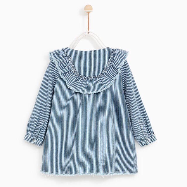 ZARA KIDS(ザラキッズ)の値下げ☆ ザラベイビー ストライプ フリルワンピース キッズ/ベビー/マタニティのベビー服(~85cm)(ワンピース)の商品写真