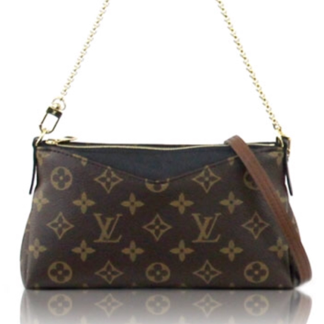 LOUIS VUITTON - LOUIS VUITTON パラスクラッチの通販 by to...♪*゚