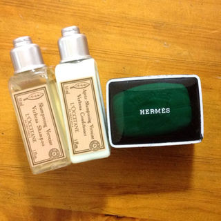 エルメス(Hermes)のエルメス石鹸（小）&ロキシタンセット(タオル/バス用品)