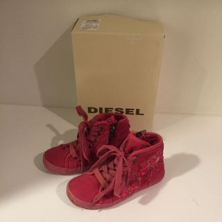 ディーゼル(DIESEL)の訳あり◼︎箱付きDIESELディーゼル◼︎キッズハイカットシューズ17cm(その他)