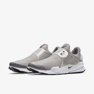 ナイキ(NIKE)のNIKE SOCK DART SE ソックダート グレー GREY(スニーカー)