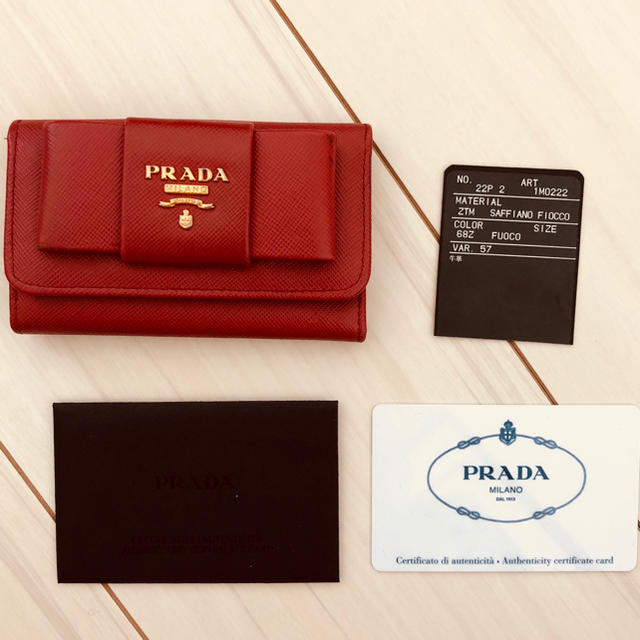 PRADA(プラダ)のPRADA リボン キーケース レディースのファッション小物(キーケース)の商品写真