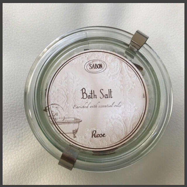 SABON(サボン)のサボン バスソルト ローズ 新品 コスメ/美容のボディケア(入浴剤/バスソルト)の商品写真