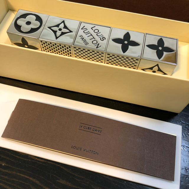 LOUIS VUITTON(ルイヴィトン)のLV CUBE GAME ルイヴィトン ノベルティ キューブゲーム 正規品 エンタメ/ホビーのテーブルゲーム/ホビー(その他)の商品写真