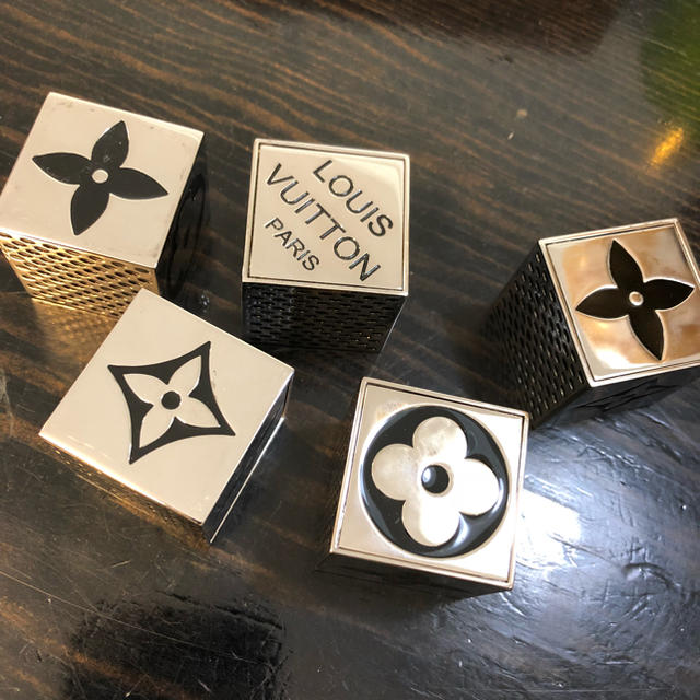 LOUIS VUITTON(ルイヴィトン)のLV CUBE GAME ルイヴィトン ノベルティ キューブゲーム 正規品 エンタメ/ホビーのテーブルゲーム/ホビー(その他)の商品写真