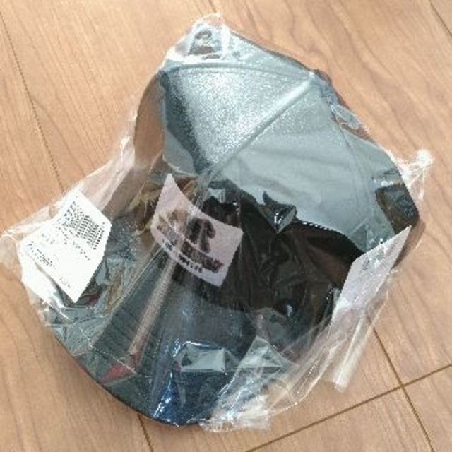 XLARGE(エクストララージ)のXLARGE×NEW ERA 9FORTY D-Frame cap 黒 メンズの帽子(キャップ)の商品写真