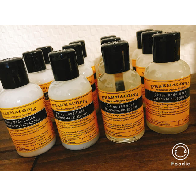 John Masters Organics(ジョンマスターオーガニック)の【PHARMACOPIA（ファーマコピア）】  アメニティセット 旅行  コスメ/美容のボディケア(ボディソープ/石鹸)の商品写真