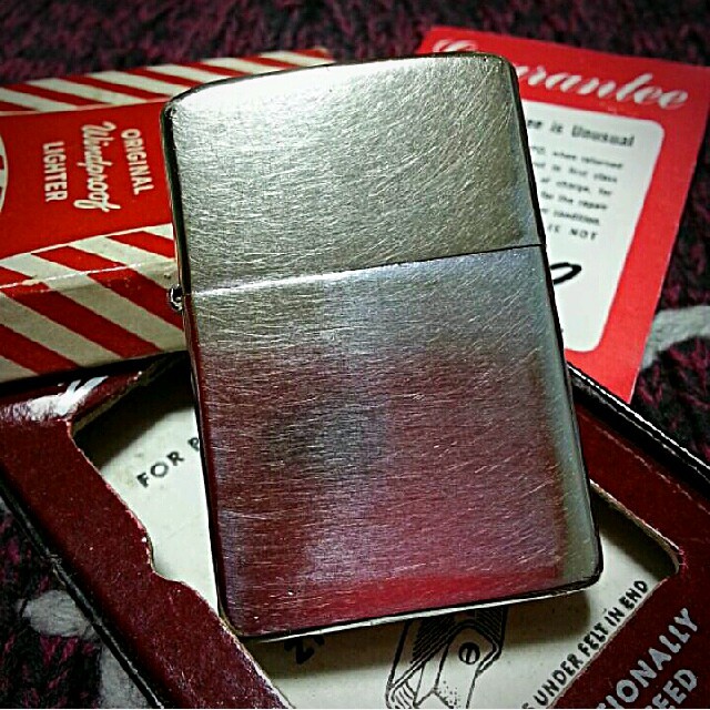 ZIPPO - 1979年製 無地！シンプル 超ヴィンテージジッポライター!!の ...