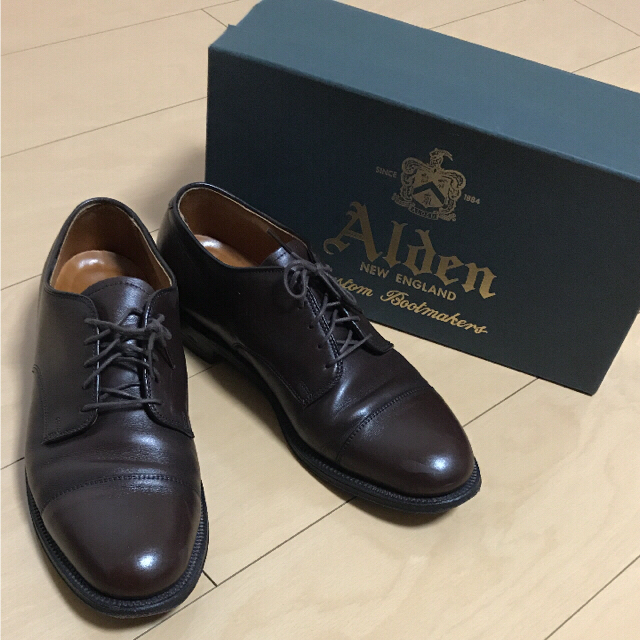 ALDEN ストレートチップメンズ