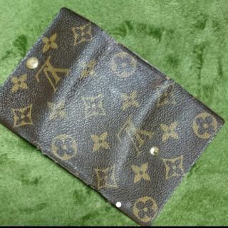 ルイヴィトン(LOUIS VUITTON)のLOUIS  VUITTON キーケース(モノグラム)(キーケース)