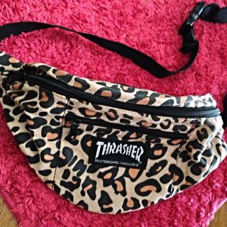 ウィゴー(WEGO)のTHRASHER 【訳あり】バック(ボディバッグ/ウエストポーチ)