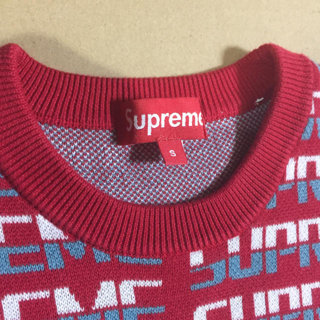 Supreme(シュプリーム)のSupreme 17FW Repeat sweater S メンズのトップス(ニット/セーター)の商品写真