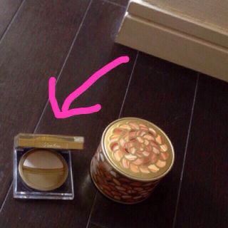 ゲラン(GUERLAIN)のゲラン 単色アイシャドウホワイト(その他)