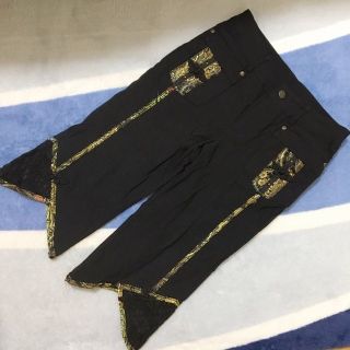 オッズオン(OZZON)のozzon オッズチャイナ膝下丈パンツ(クロップドパンツ)