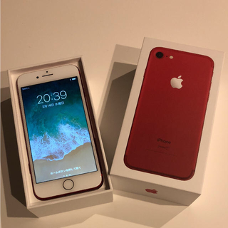 アイフォーン(iPhone)のiPhone7  red 128GB docomo(スマートフォン本体)