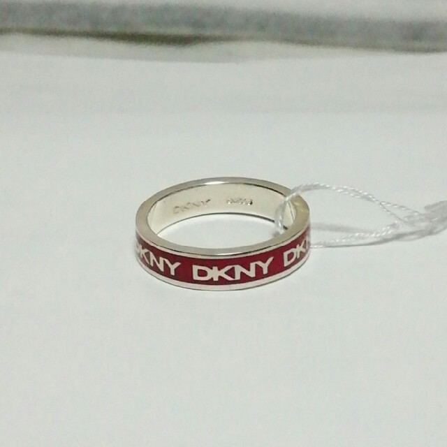 DKNY(ダナキャランニューヨーク)のDKNY シルバーリング レディースのアクセサリー(リング(指輪))の商品写真