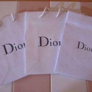 クリスチャンディオール(Christian Dior)の送料無料！☆非売品/Dior紙袋・3枚セット☆(その他)