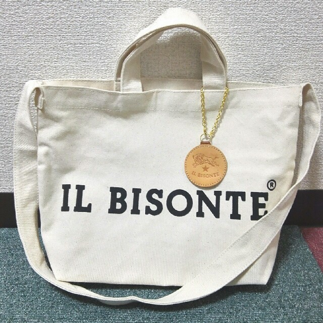 IL BISONTE(イルビゾンテ)のイルビゾンテ　ムック本リメイク レディースのバッグ(トートバッグ)の商品写真