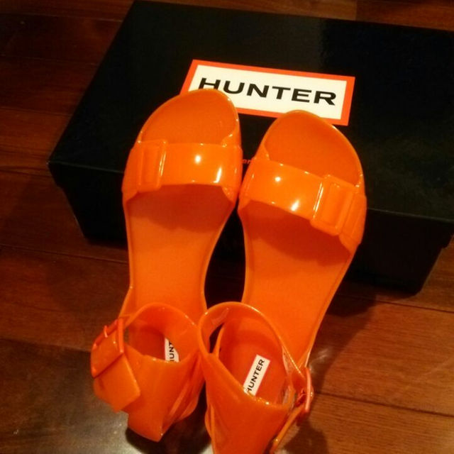 HUNTER(ハンター)のHUNTER サンダル 新品未使用 レディースの靴/シューズ(サンダル)の商品写真