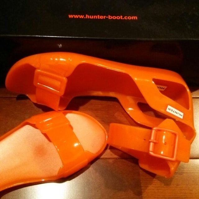 HUNTER(ハンター)のHUNTER サンダル 新品未使用 レディースの靴/シューズ(サンダル)の商品写真