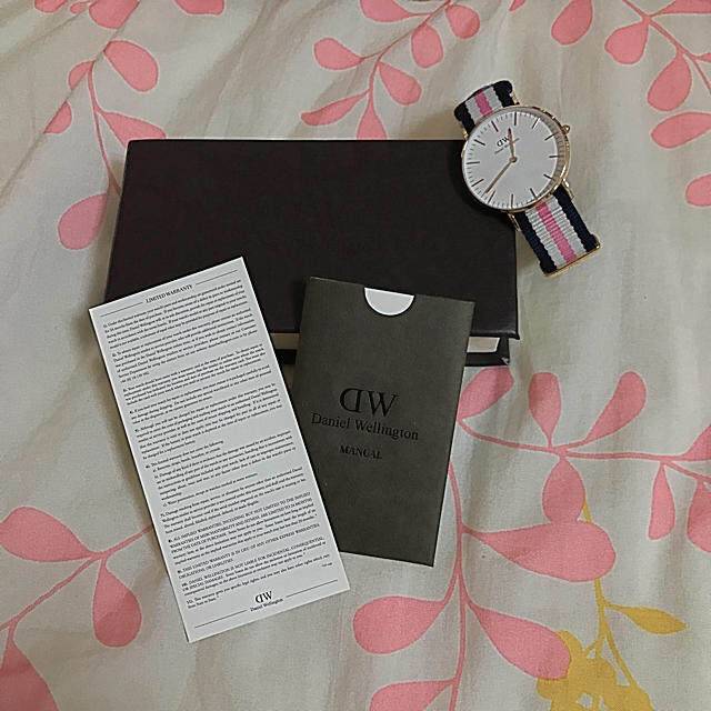 Daniel Wellington(ダニエルウェリントン)のDaniel Wellington 32mm  レディースのファッション小物(腕時計)の商品写真