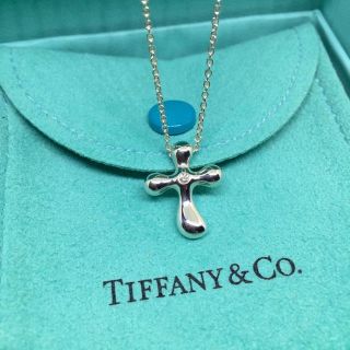 ティファニー(Tiffany & Co.)の3%offsale 新品ダイヤ クロス ペレッティ ネックレス 925 正規(ネックレス)