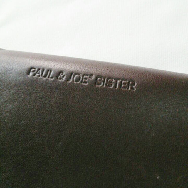 PAUL & JOE SISTER(ポール&ジョーシスター)の使いやすい☆ポールアンドジョーシスター  カード、小銭入れ 革 レディースのファッション小物(コインケース)の商品写真