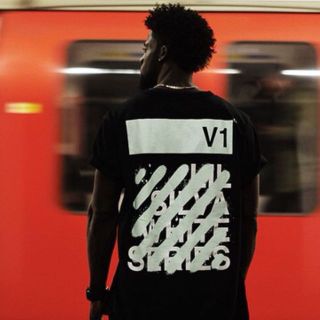 激レア Off-White × Lil Silva コラボ限定Tシャツ(その他)