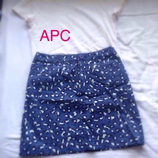 アーペーセー(A.P.C)のchicなレオパード柄(ミニスカート)