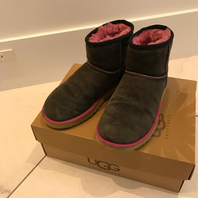 UGG チョコブラウン ブーツ