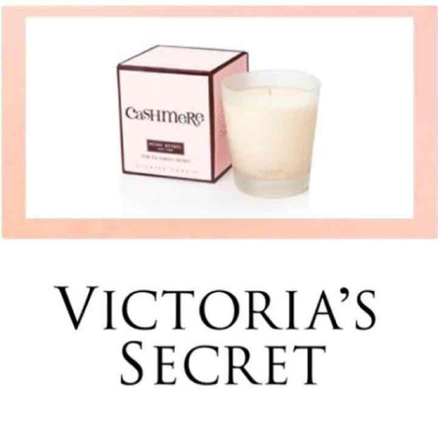 Victoria's Secret(ヴィクトリアズシークレット)の新品 Victoria's secret 限定発売 アロマキャンドル コスメ/美容のリラクゼーション(キャンドル)の商品写真