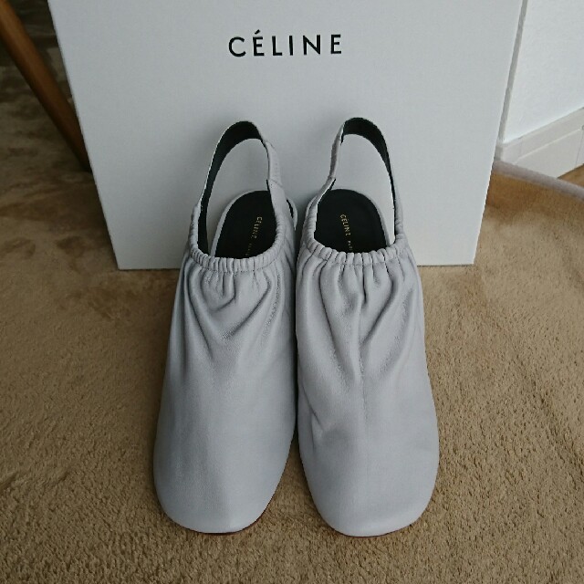 celine(セリーヌ)の【専用】セリーヌ☆バレリーナ☆スリングバック☆新品 レディースの靴/シューズ(ハイヒール/パンプス)の商品写真