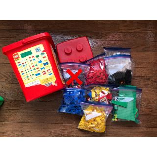 レゴ(Lego)の（お値下げ）LEGO 赤いバケツ4244 ＋青いバケツ中身(積み木/ブロック)