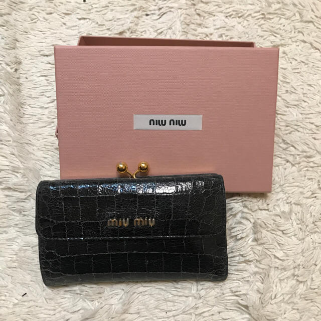 miumiuクロコ型押し財布♡レアレディース