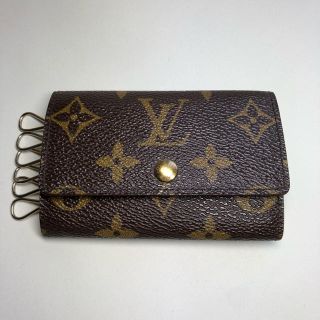 ルイヴィトン(LOUIS VUITTON)のルイヴィトン ミュルティクレ6 キーケース M62630(キーケース)