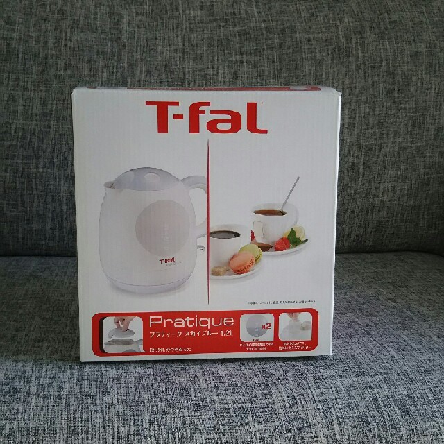 T-fal(ティファール)の【新品未使用】T-fal ティファール ケトル スカイブルー スマホ/家電/カメラの生活家電(電気ケトル)の商品写真