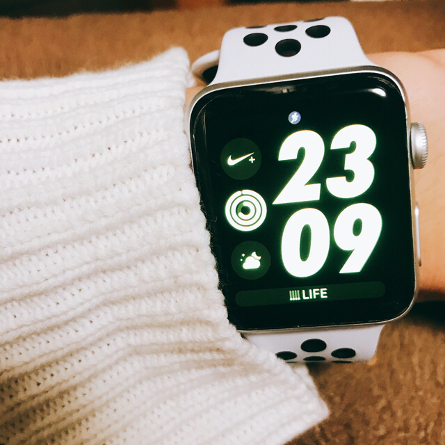Apple Watch(アップルウォッチ)のApple Apple Watch Series 3 Nike+  42mm メンズの時計(腕時計(デジタル))の商品写真