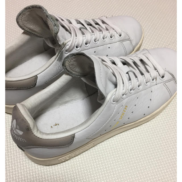 adidas(アディダス)のadidas Stan Smithグレー レディースの靴/シューズ(スニーカー)の商品写真