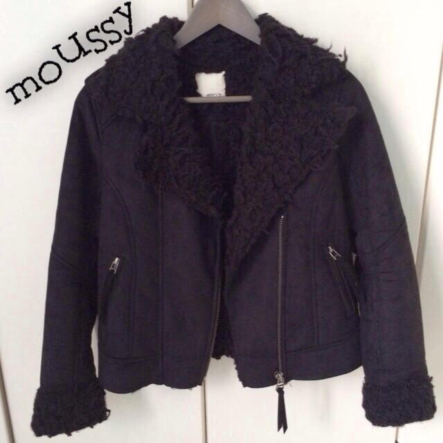 moussy(マウジー)のmoussy フェイクムートンライダース レディースのジャケット/アウター(ライダースジャケット)の商品写真