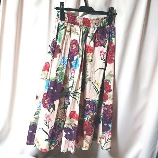 ザラ(ZARA)のZARA 花柄 スカート ミモレ丈 ピンク(ロングスカート)