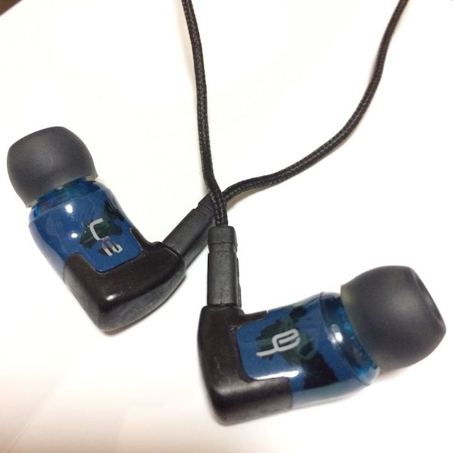 UE 10pro Ultimate Ears triple.fi10の通販 by chh|ラクマ UE 10pro Ultimate Ears triple.fi10の通販 by chh|ラクマ