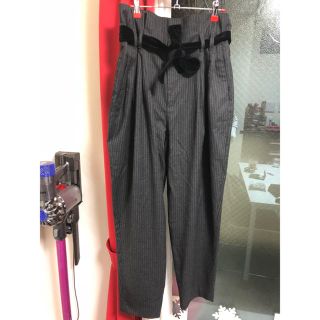 ザラ(ZARA)のZARA ハイウエストパンツ(カジュアルパンツ)