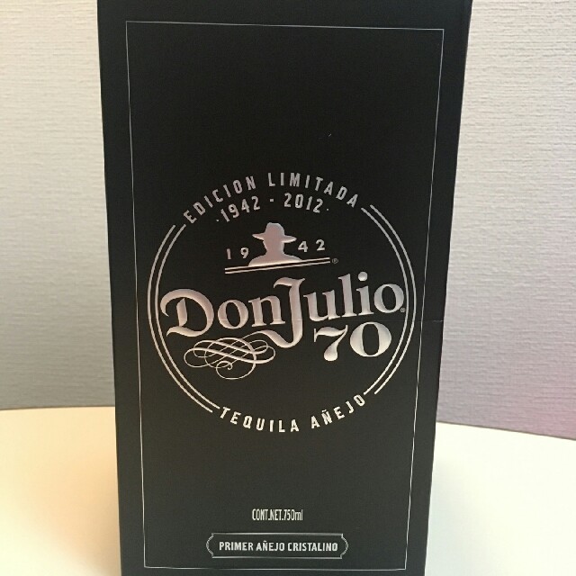 Donjulio70 　70周年記念ボトル 食品/飲料/酒の酒(蒸留酒/スピリッツ)の商品写真