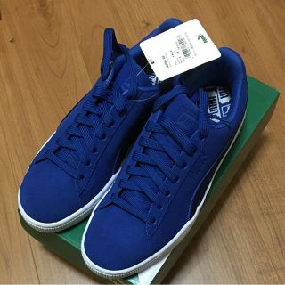 プーマ(PUMA)の☆新品☆PUMA スウェード クラシック バッジ  ブルー 24.5cm(スニーカー)