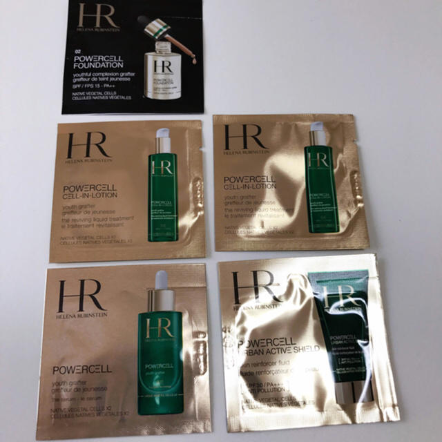 HELENA RUBINSTEIN(ヘレナルビンスタイン)のヘレナルビンスタイン サンプルセット コスメ/美容のキット/セット(サンプル/トライアルキット)の商品写真